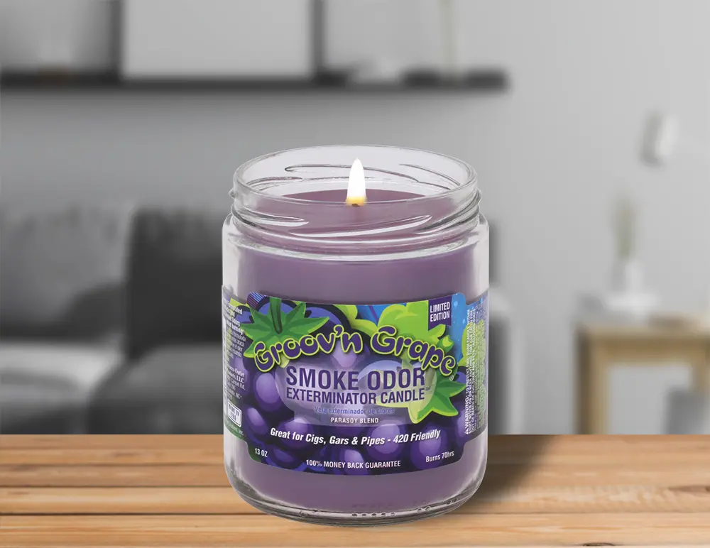 product-page-groovn-grape-candle-alt-2.webp
